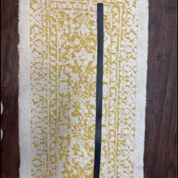 Louis Vuitton Initiales Reversible Belt.
Size 90/36" and 30mm width. - Picture 6 of 10